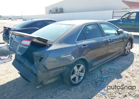 2012 Toyota Camry Se z USA, uszkodzony, nr VIN 4T1BF1FK3CU074561